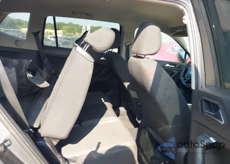 2019 Volkswagen Tiguan 2.0T S z USA, uszkodzony, nr VIN 3VV0B7AX7KM077173